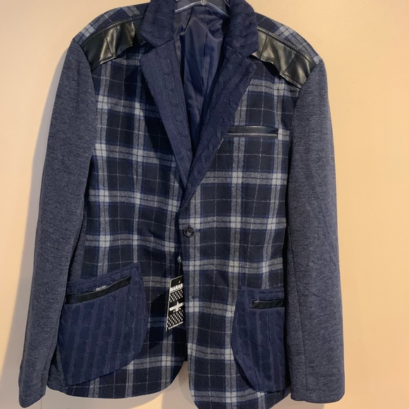 Jacket - Picture 1 of 3